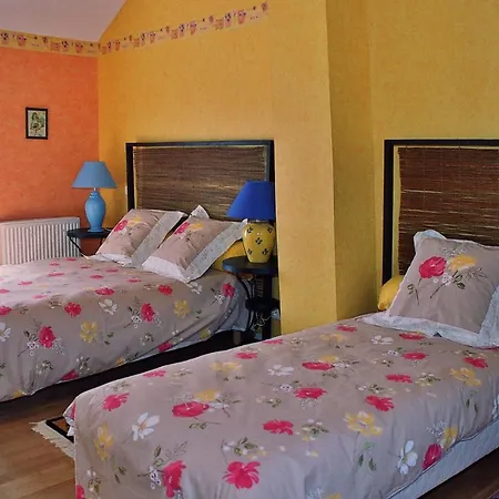 Le Four Au Bois Bed & Breakfast *
